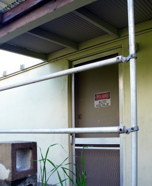 AltoVoltaje Another view of the front door